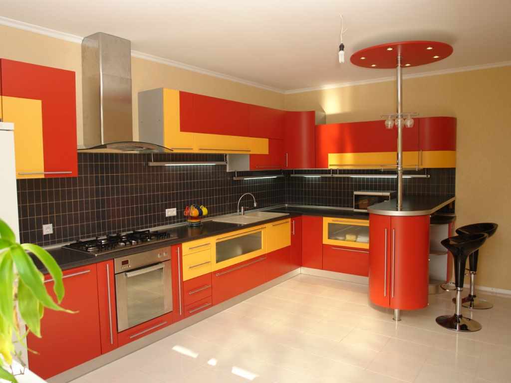نسخة من مشرق الداخلية للمطبخ الأحمر