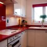 Mutfak mobilya kırmızı tezgah